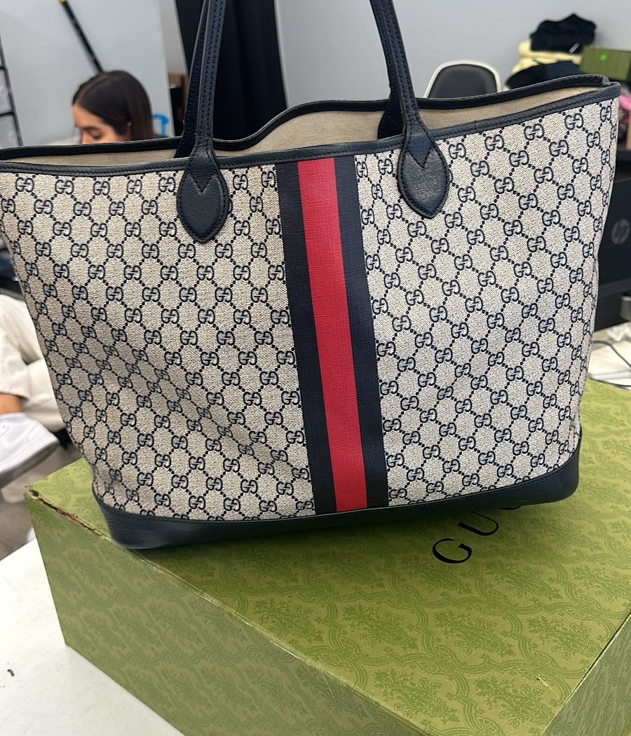 LuxeLiquidate Sell Handbags Sneakers for Cash 3
