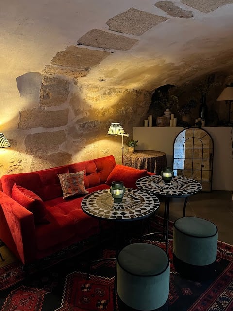 PÉPITES Caviste et Bar à vin