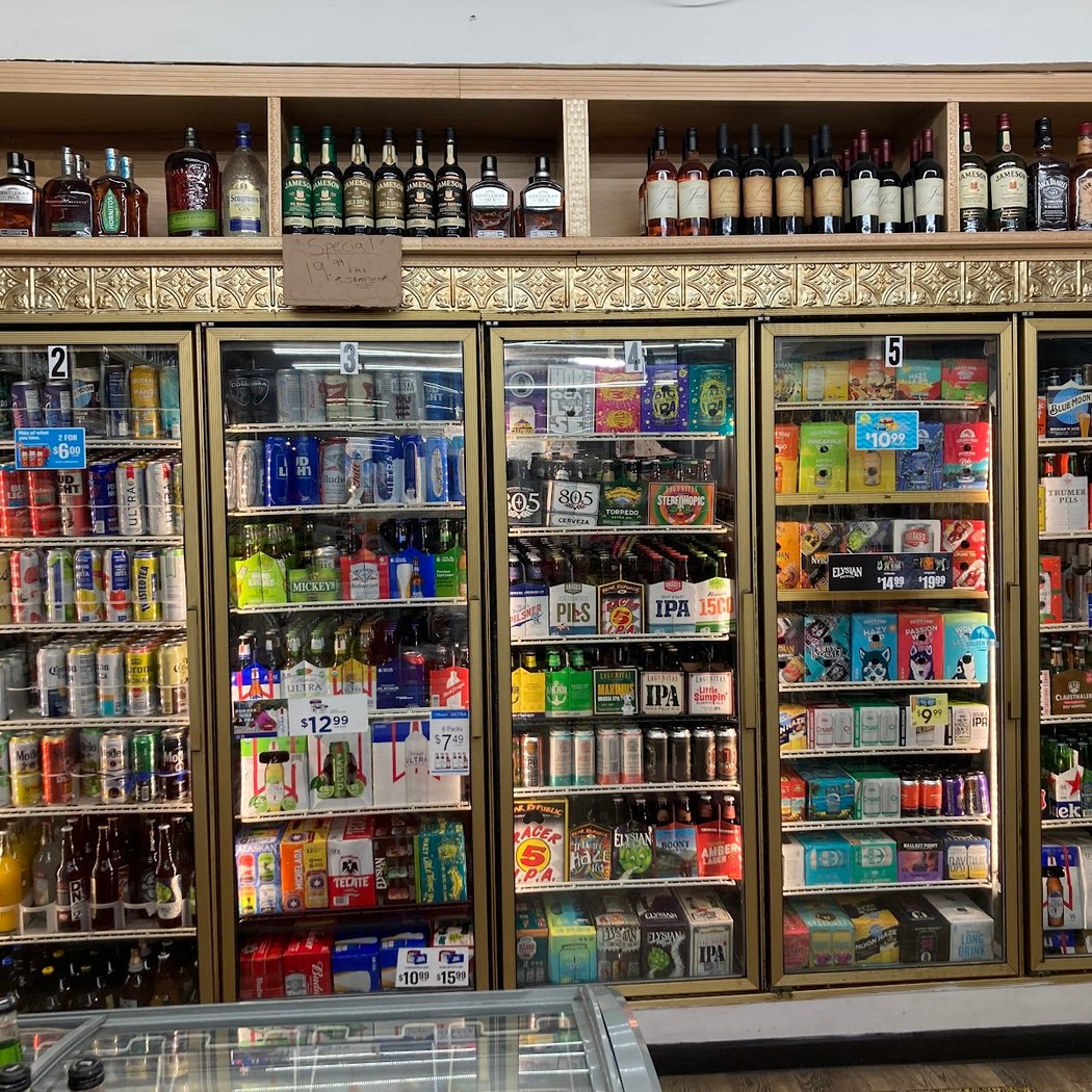 P and M Market 1
