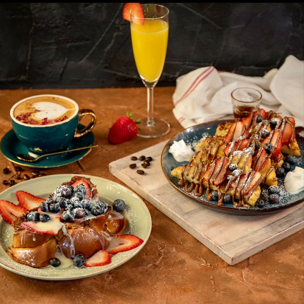 Ateaz Cafe 1