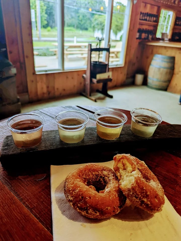 Woodside Orchards- Aquebogue Tasting Room 1