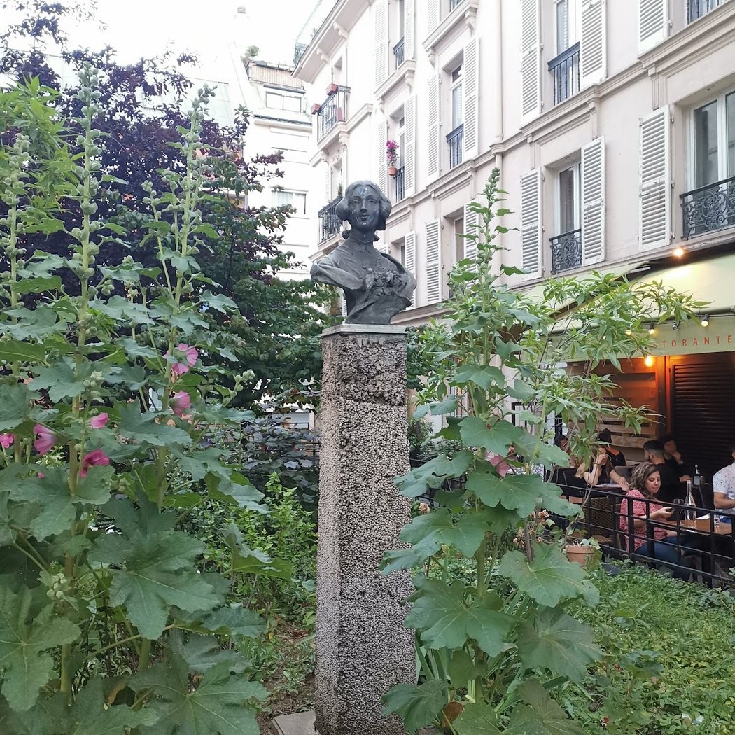 Sculpture 3