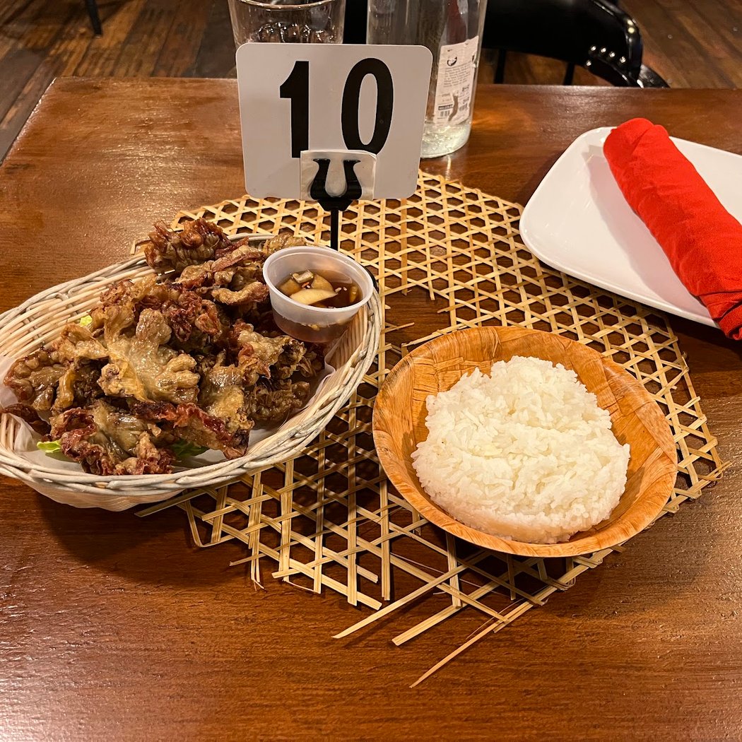 Kusina Pinoy Bistro 3