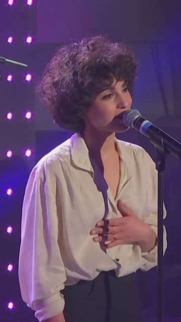 Barbara Pravi Concert 1