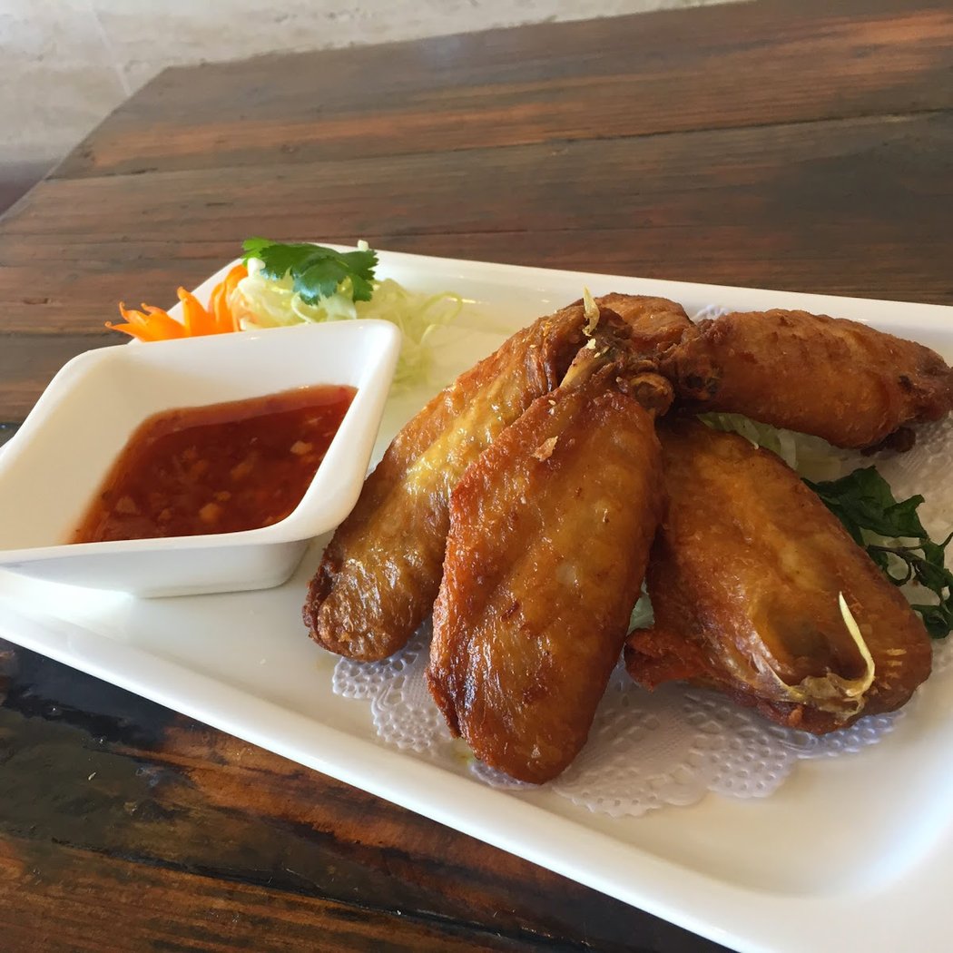 Charm Thai Eatery 3