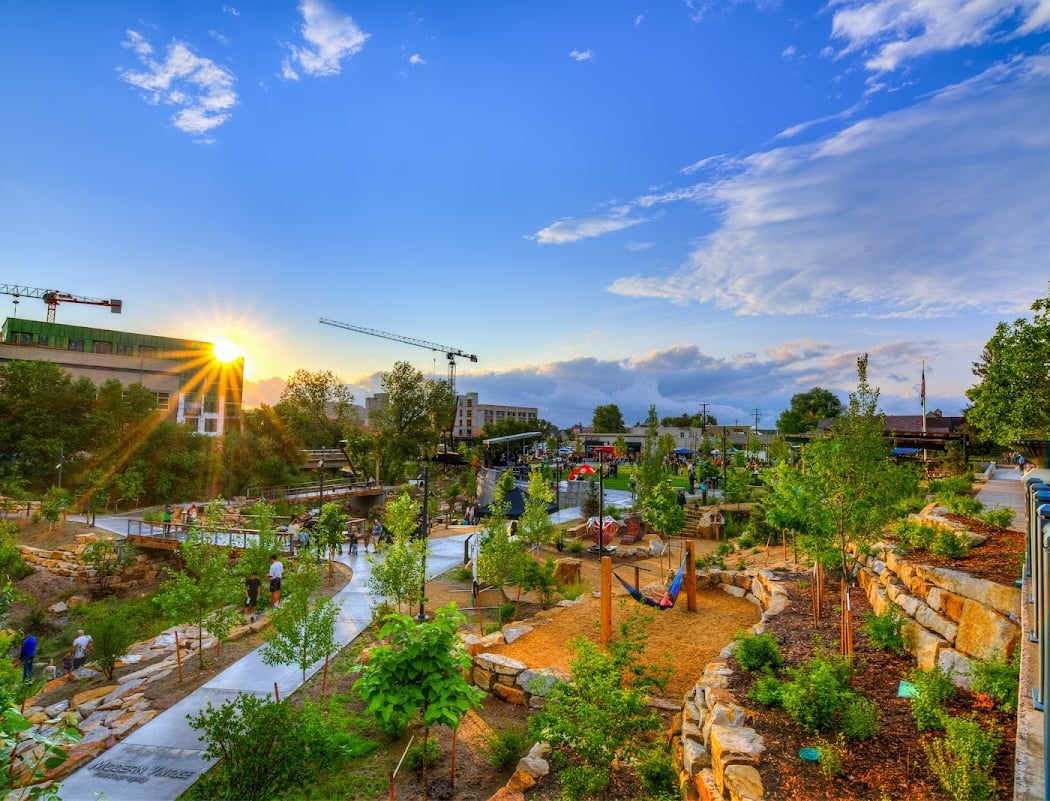 Festival Park 1