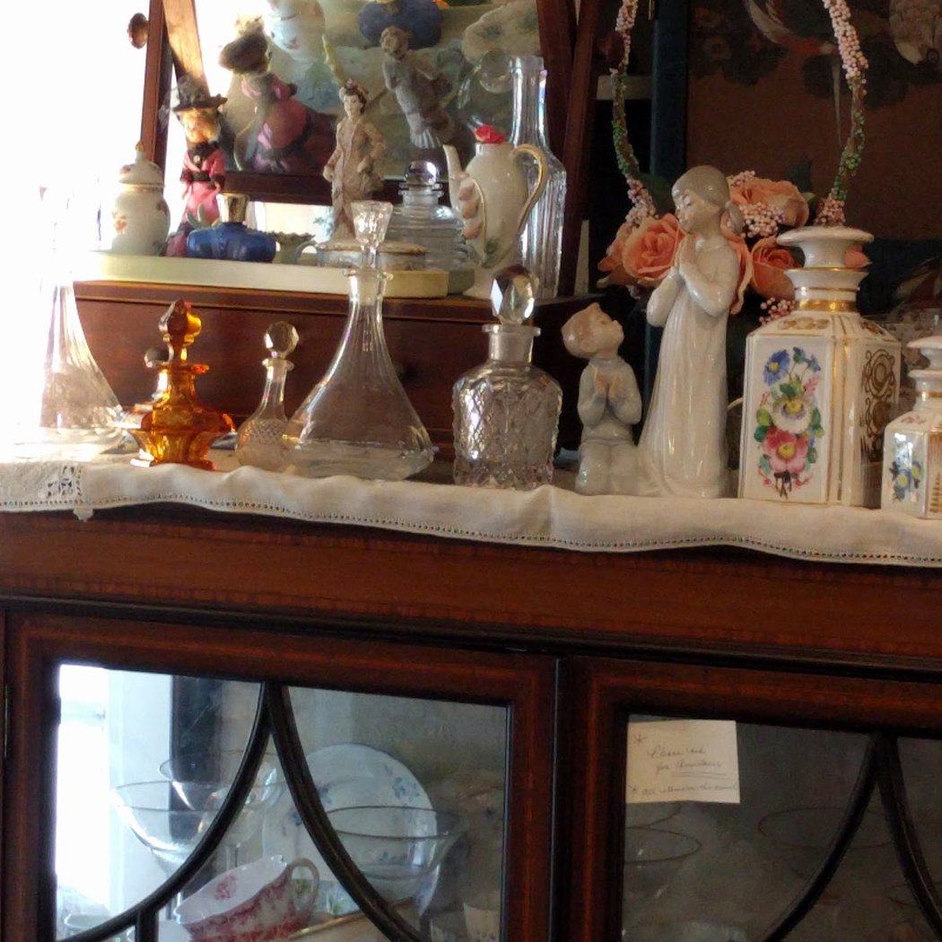 Orinda Village Antiques 3