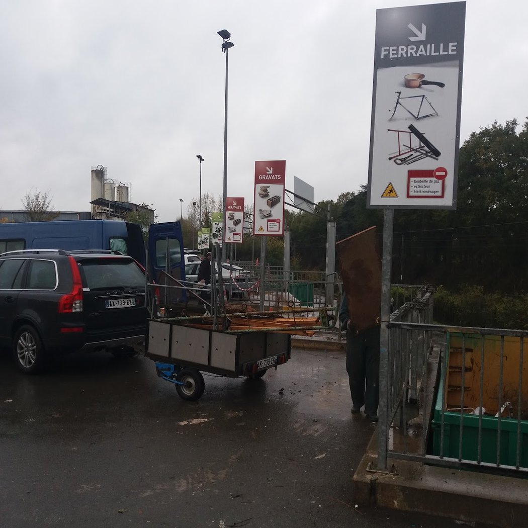 Déchèterie de Villechien 2