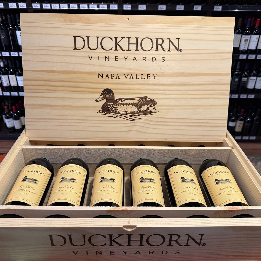 WineStone Wine & Spirits 1