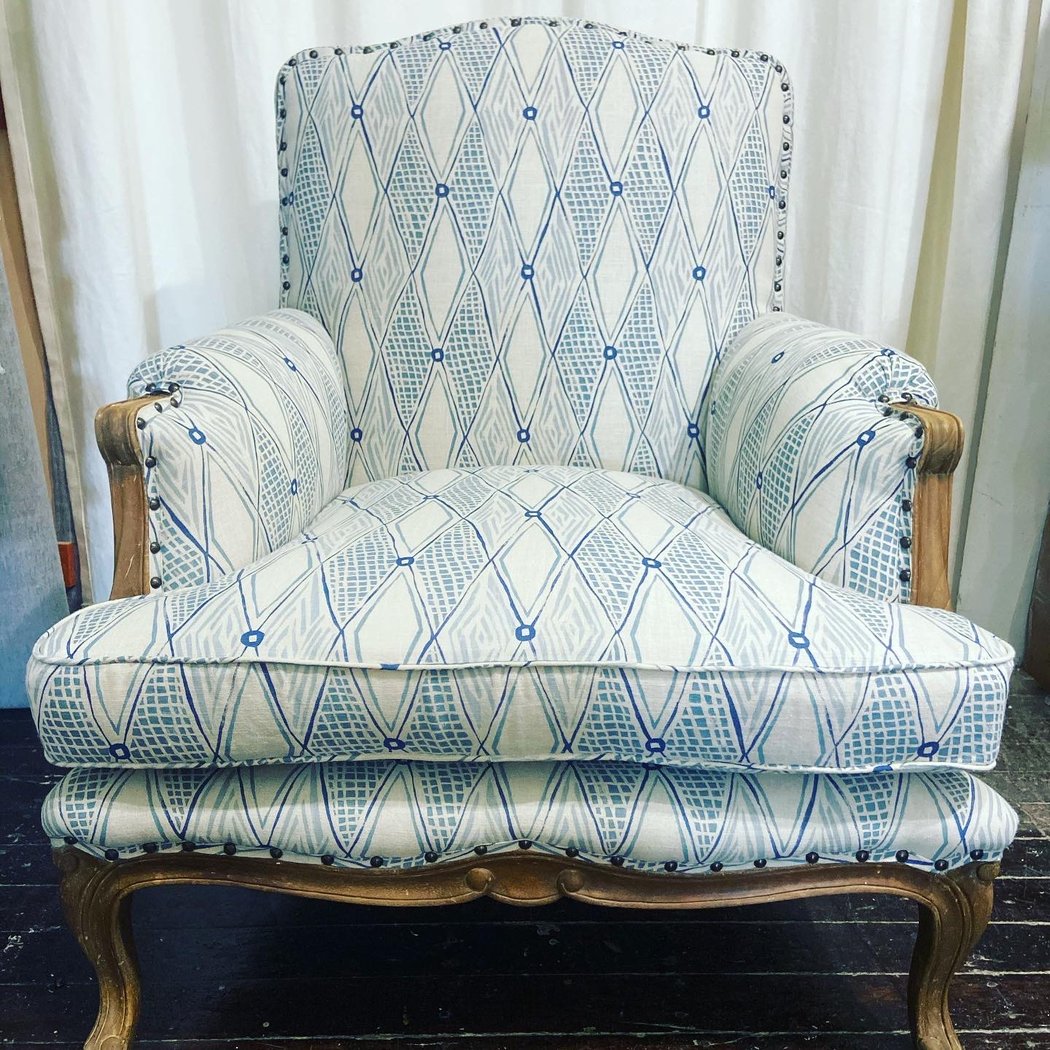 Find The Thread Upholstery 2