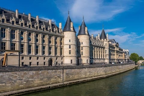 Promenade sur l'Île de la Cité 2