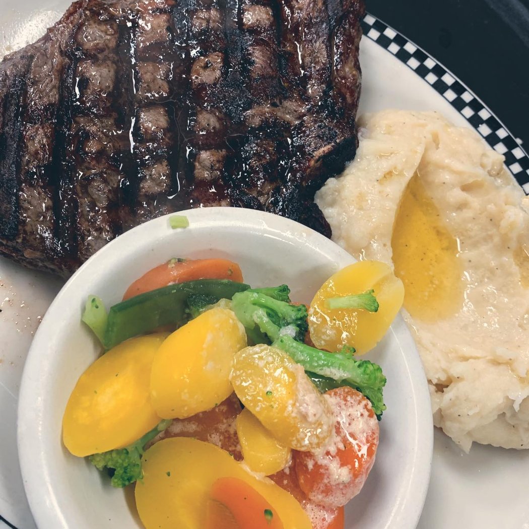 Westy Bar & Grill 2