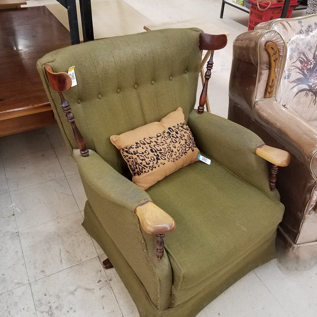 Thrift Town 1