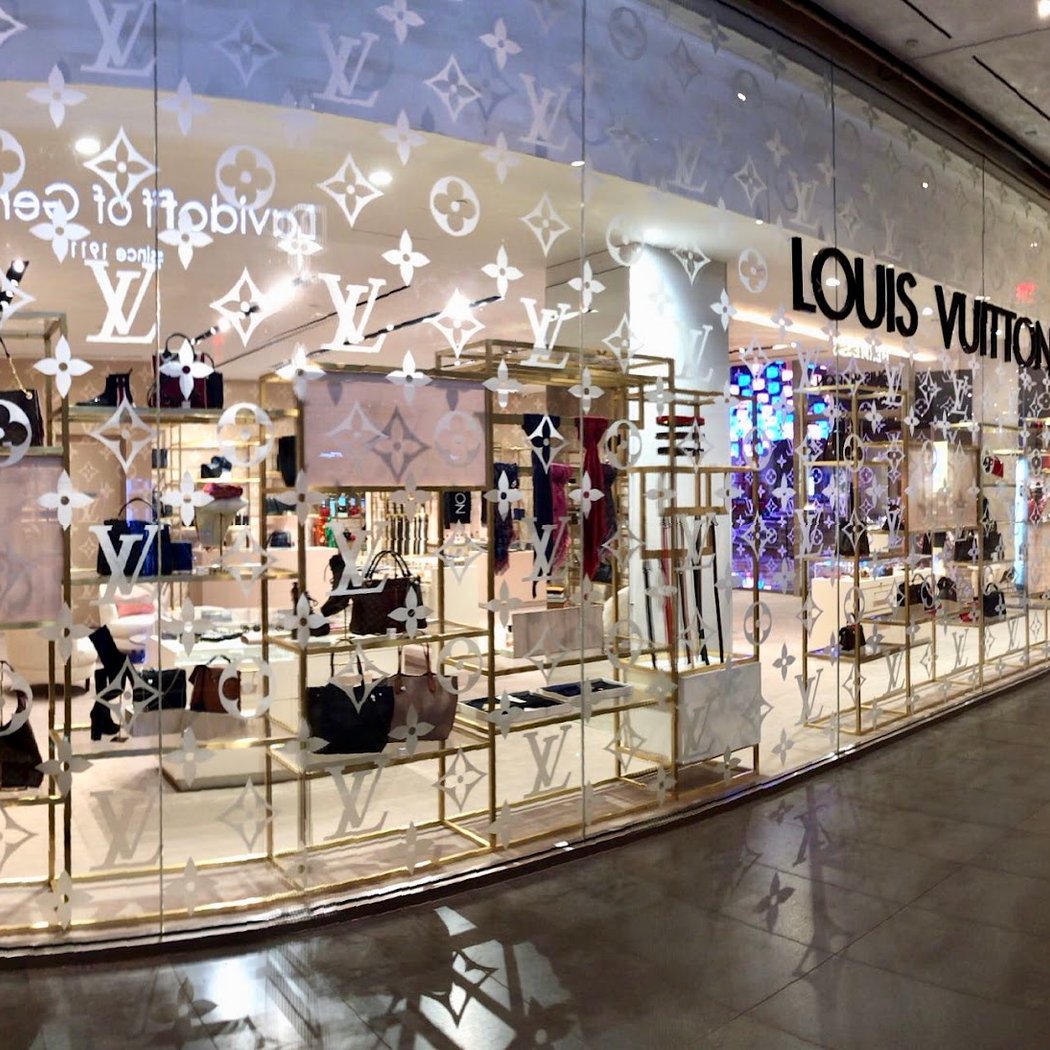 Louis Vuitton Brookfield Place 3