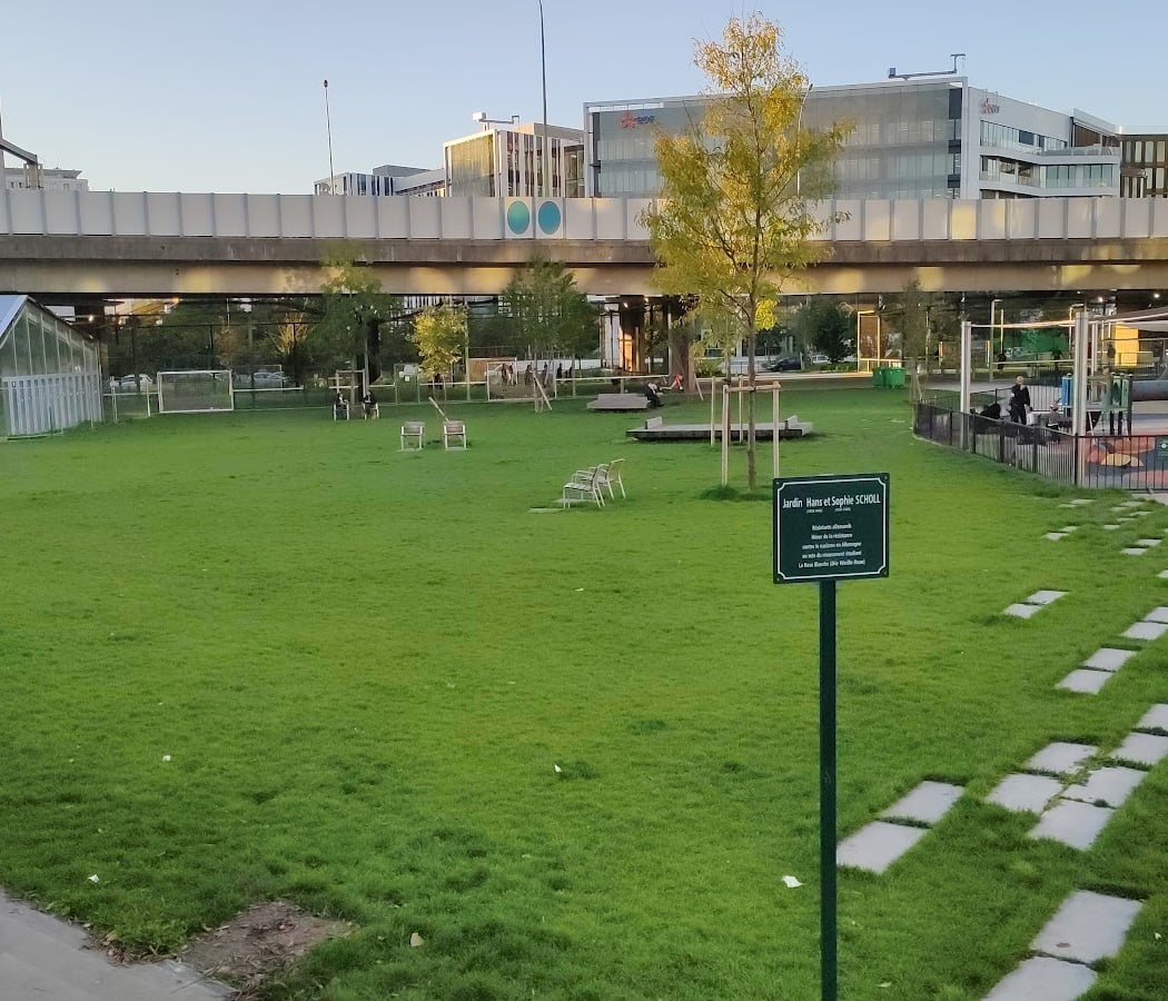 Votre été dans le 17e 1