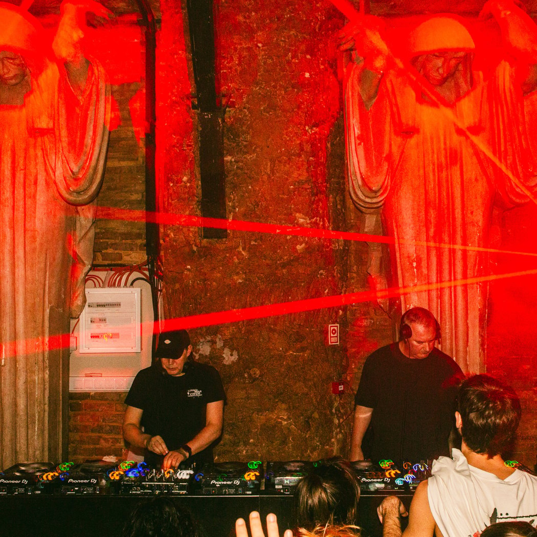 Temple Club 1