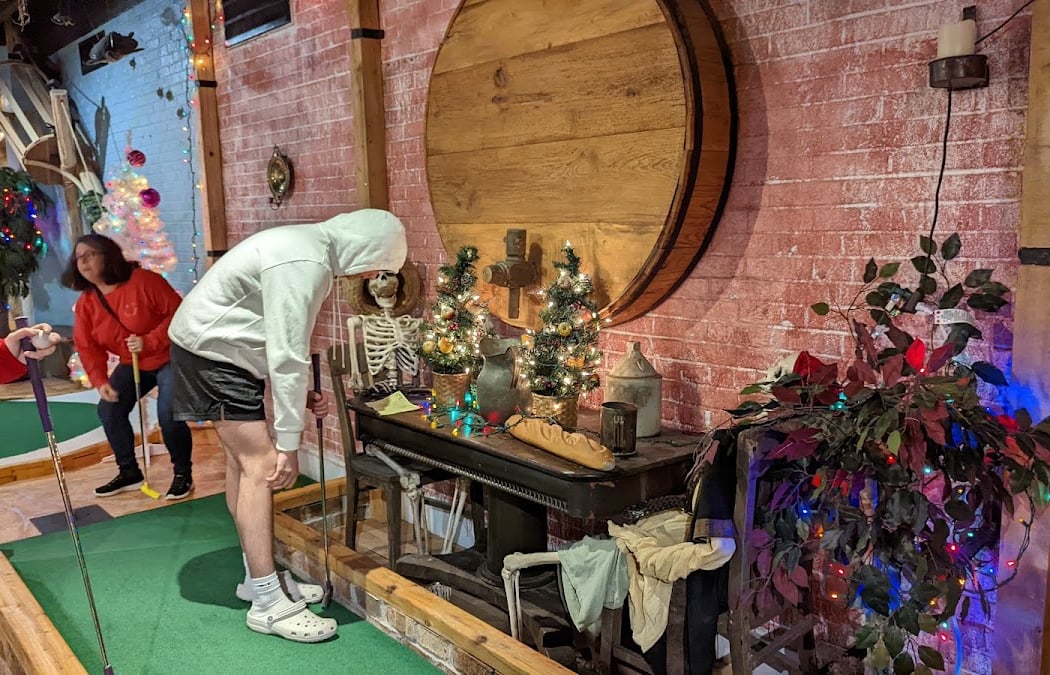 Captain Jack's Miniature Golf 1