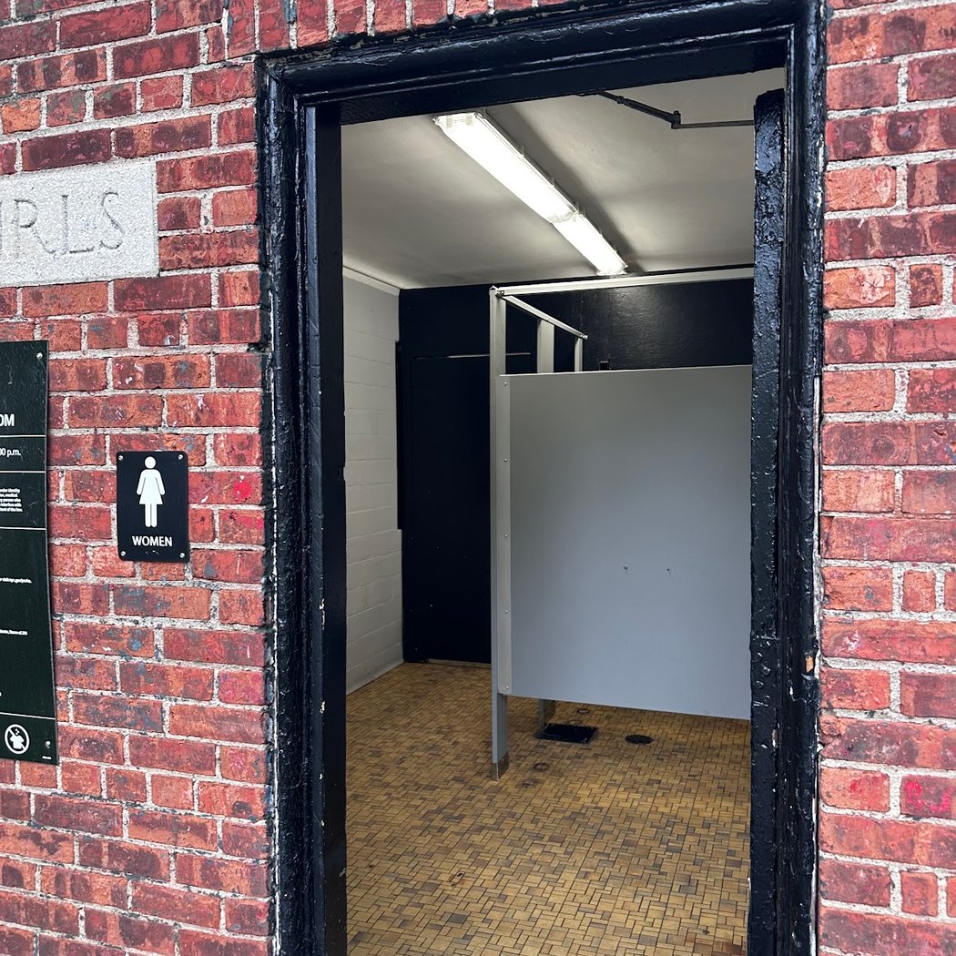 Chelsea Park Public Bathroom 2