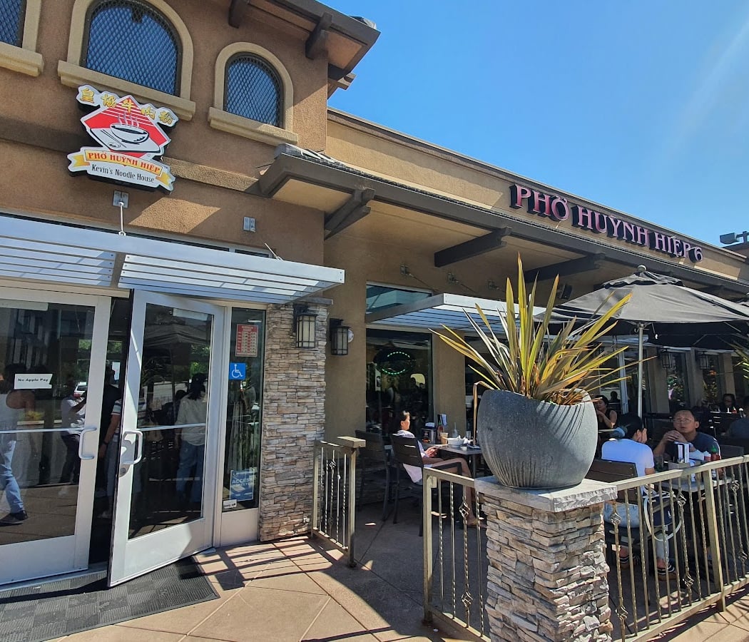 Pho Huynh Hiep 6 - Kevin's Noodle House 2