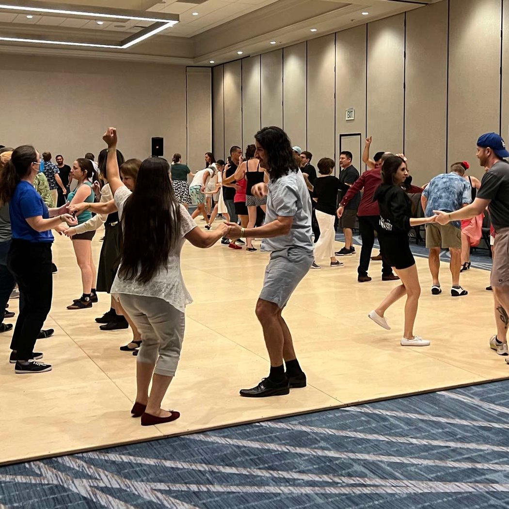 Discover Dance: Swing Dance 2