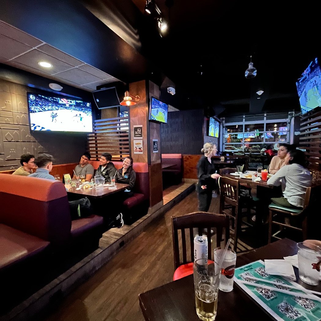 Millennial Matchmaking: Speed Dating Without the Apps 2