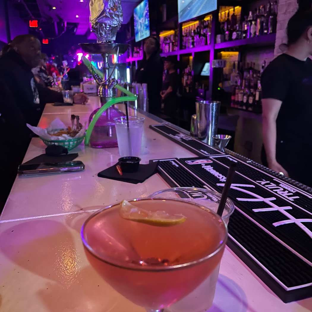 Thurst Lounge 3