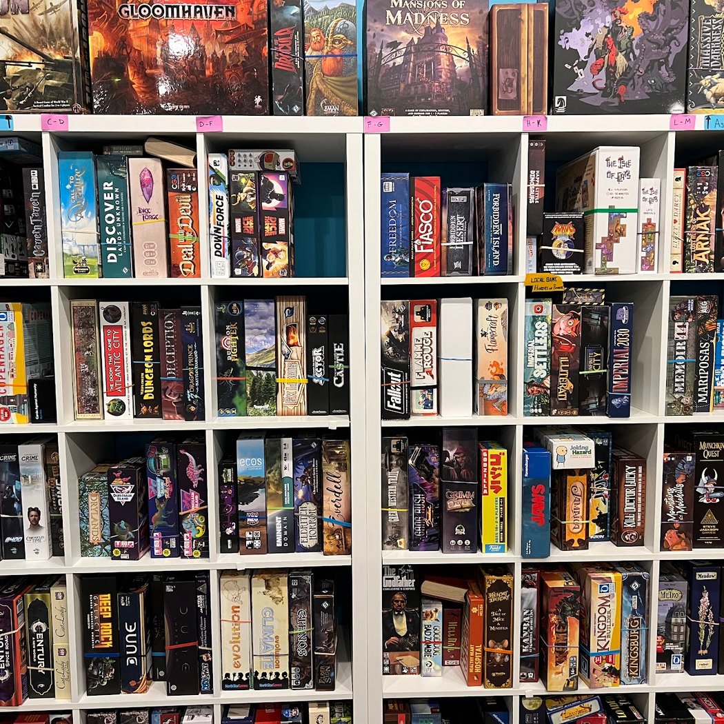 Mana Games Café 1