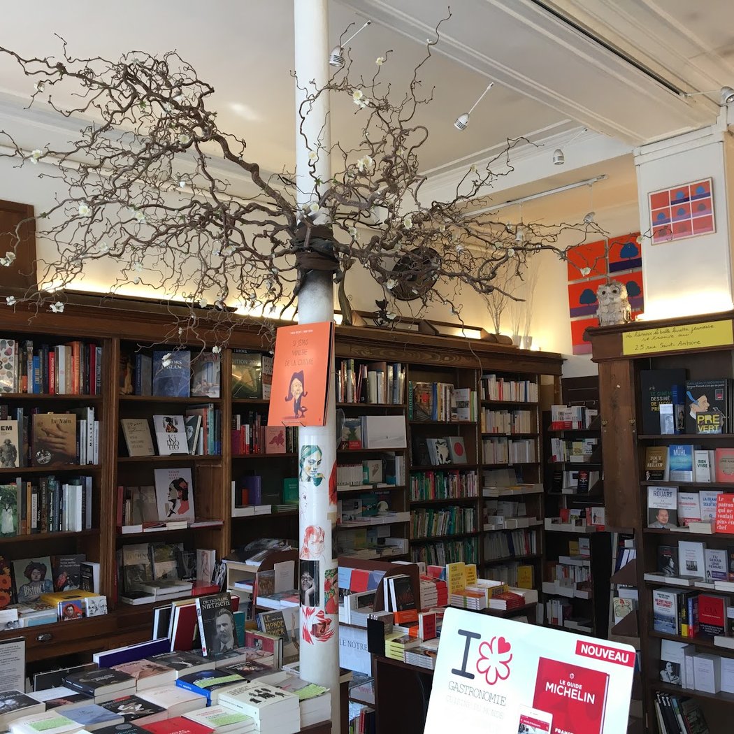 Librairie La Belle Lurette 1