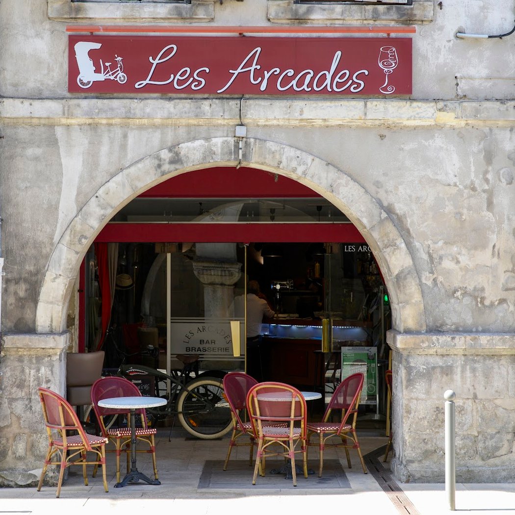 Les Arcades 1