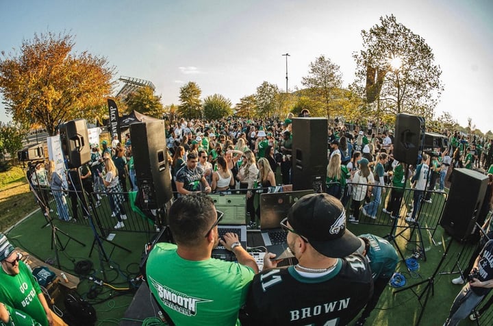 Smooth Tailgate 1