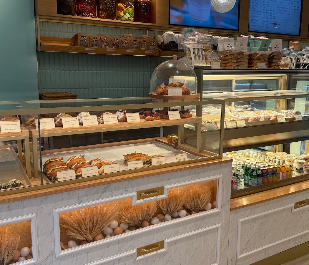 Angelina Bakery Nomad 3