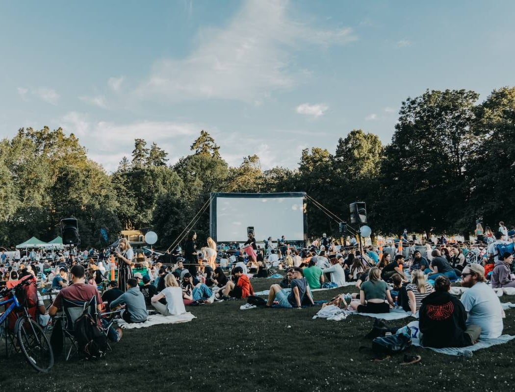 Center City Cinema: Blade Runner (1982) Outdoor Screening 2