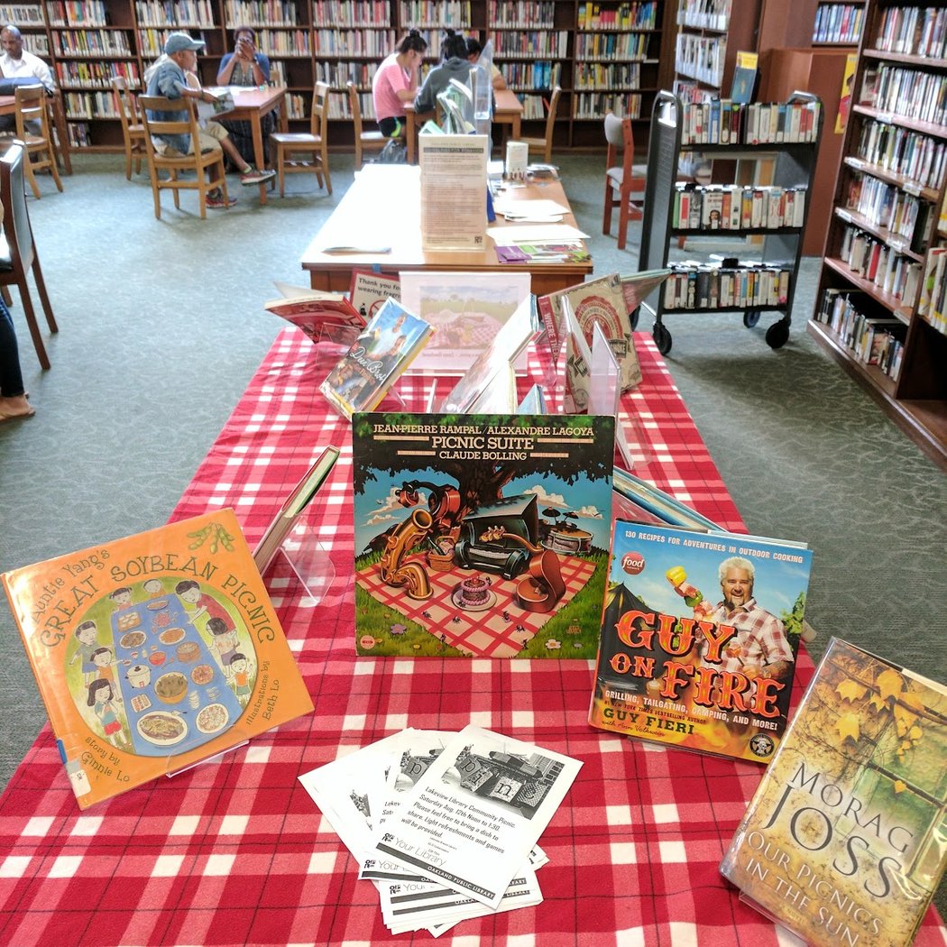 Free Drop-in Art Workshops with MOCHA in the Library 2