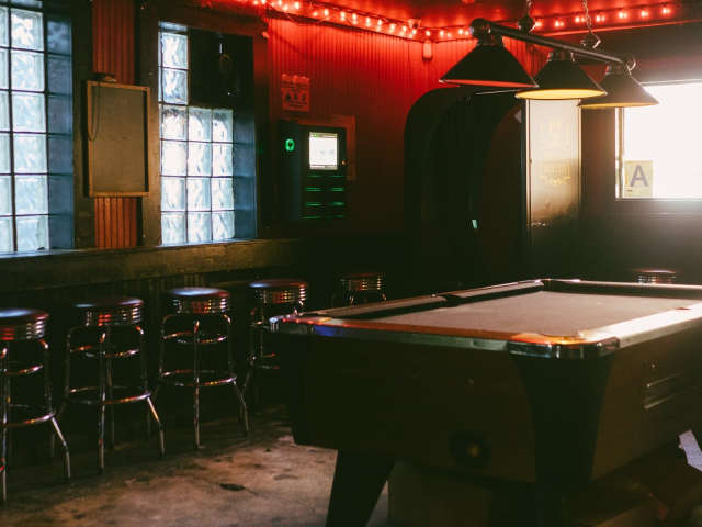 Metropolitan 2