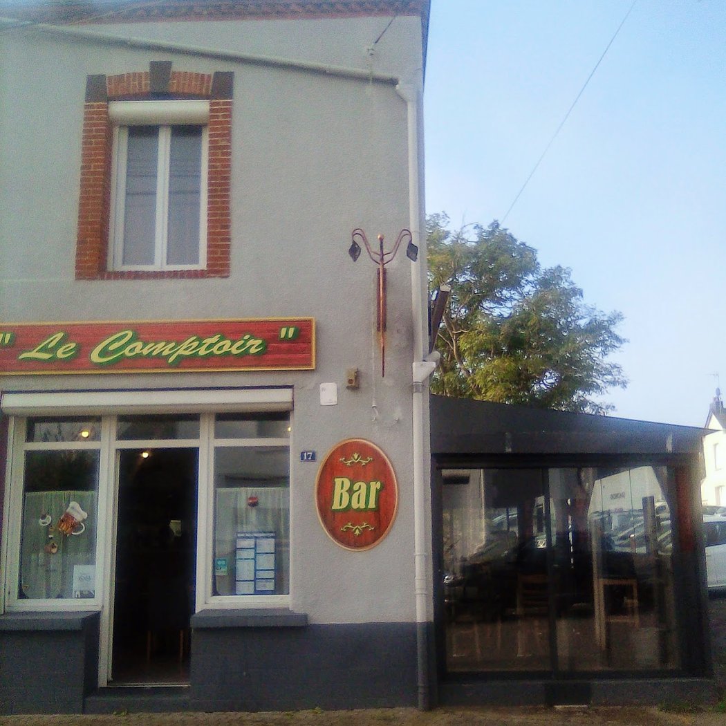 "Le Comptoir" 2