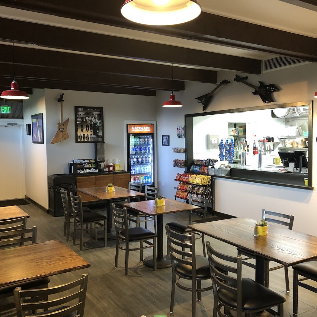 Cafe Rock at Blue Rock Springs 1