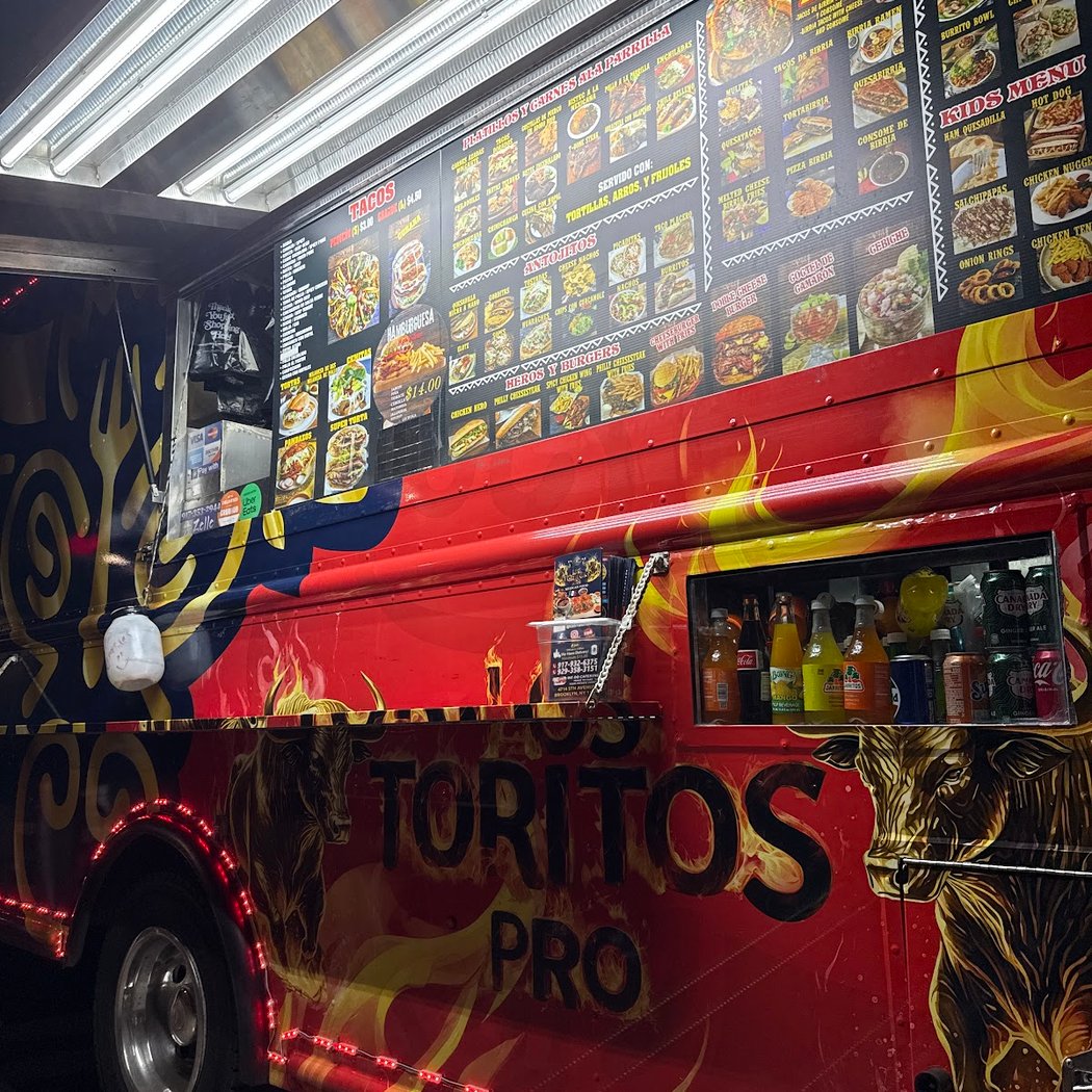 Tacos de birria los toritos 3