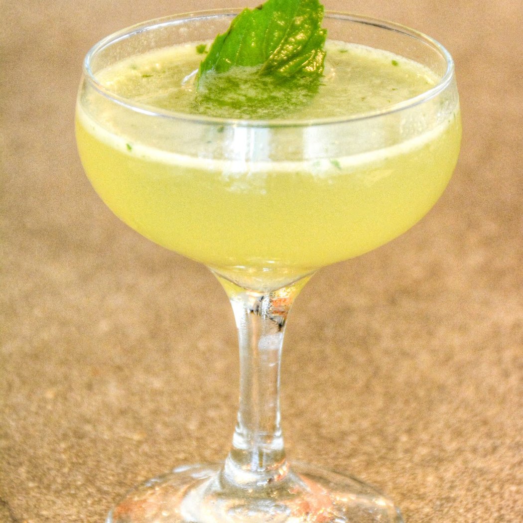 Basil Thai Restaurant & Bar 2