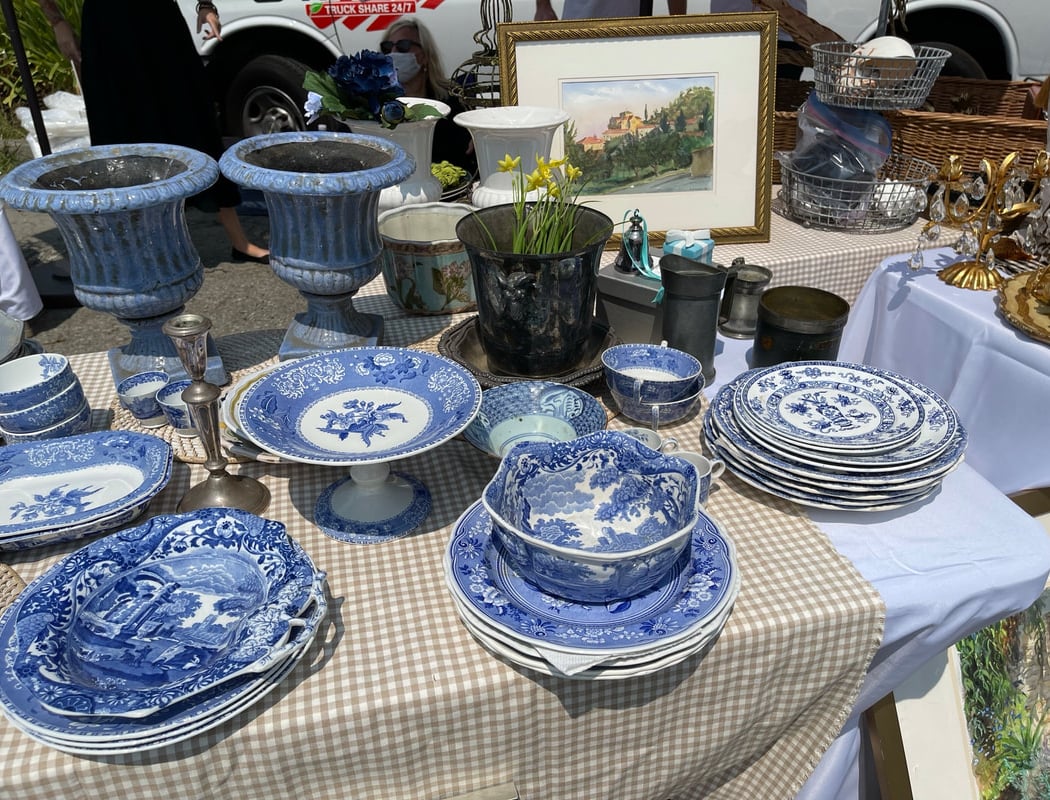 The French Market Marin’s Outdoor Antique Market 1