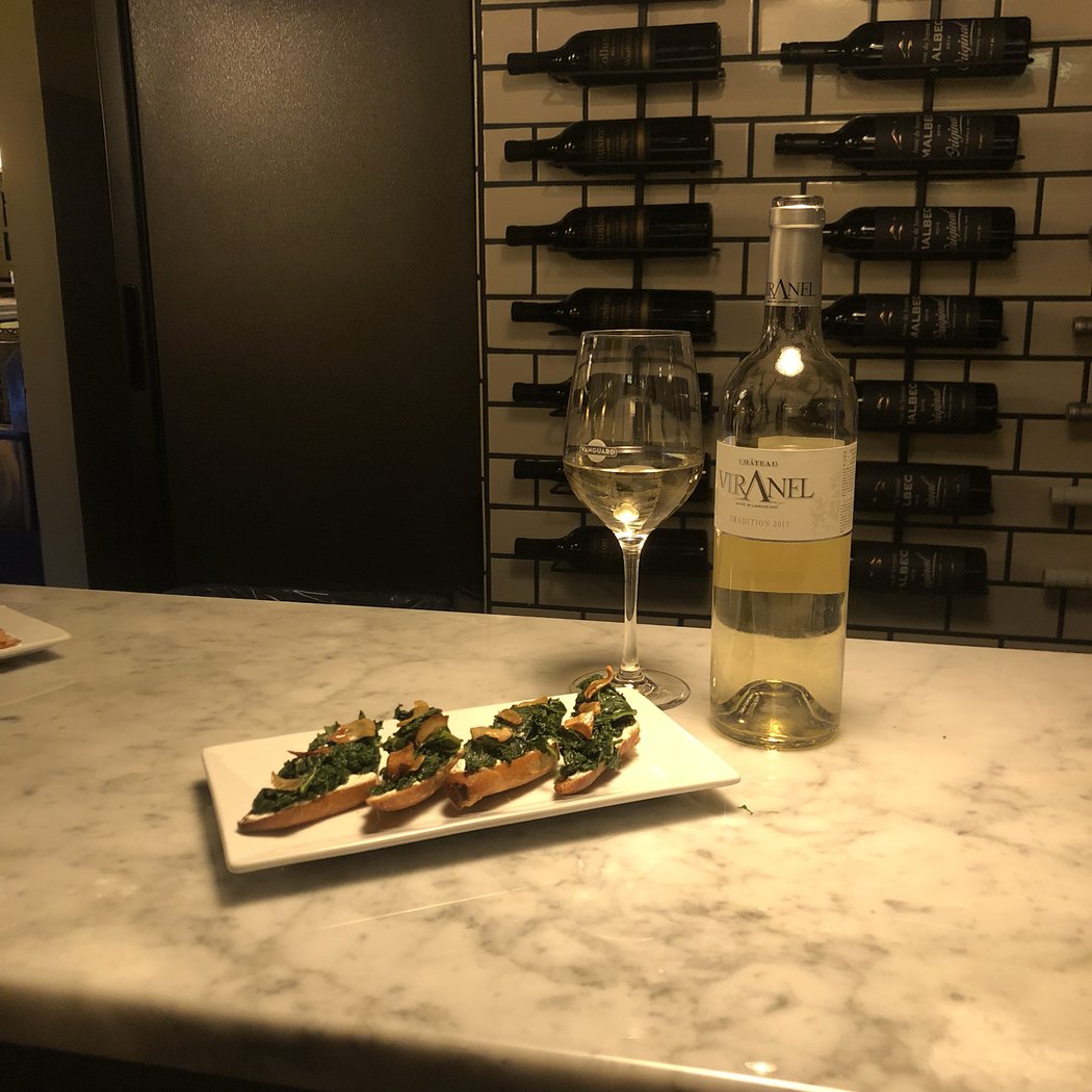 Vanguard Wine Bar (Midtown West) 2