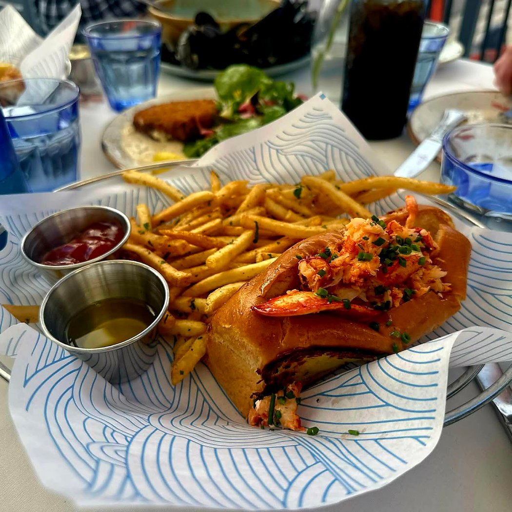 Blue Plate Oysterette 3