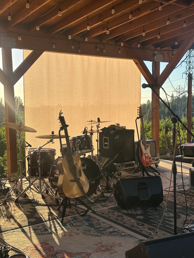 Folk on the Farm 3