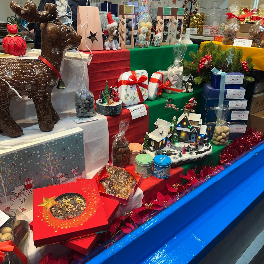 La Petite Chocolatière 1