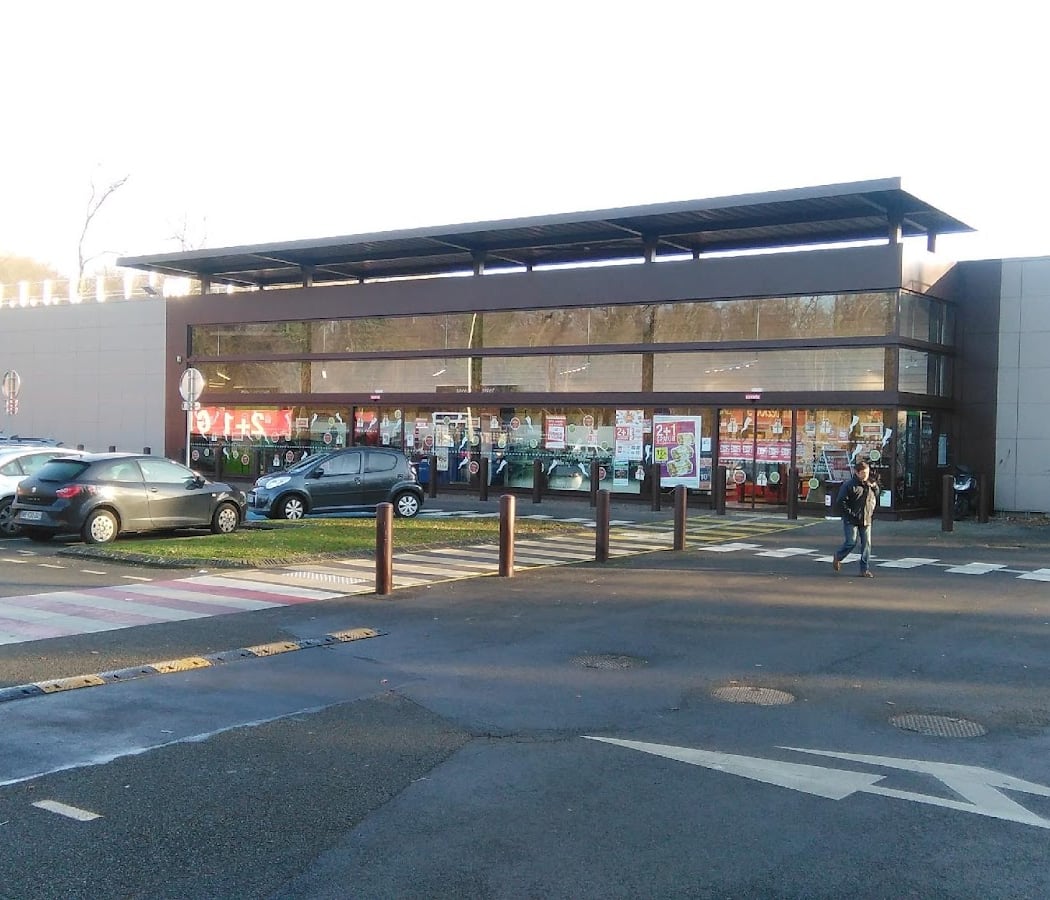 Carrefour Market Chantilly 2
