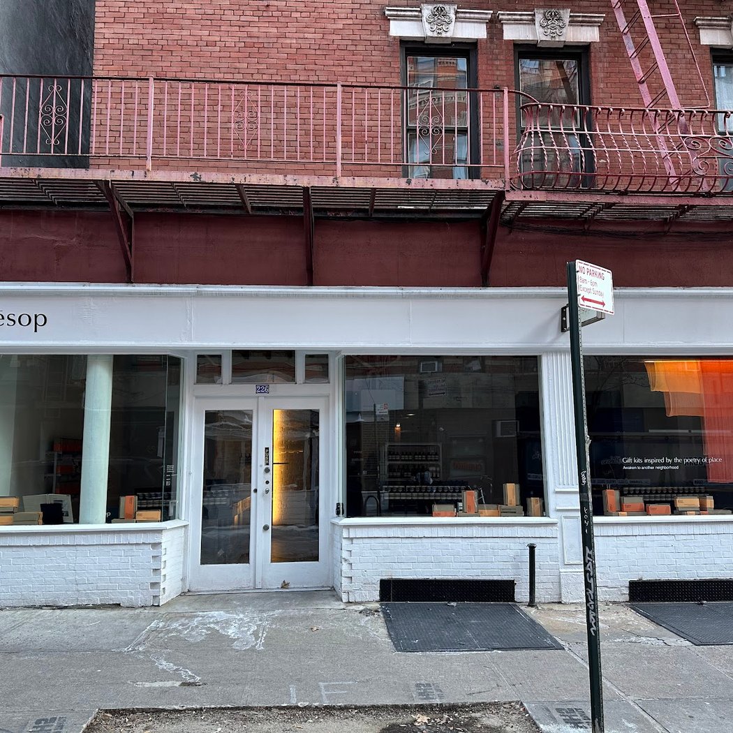 Aesop Queer Library 2