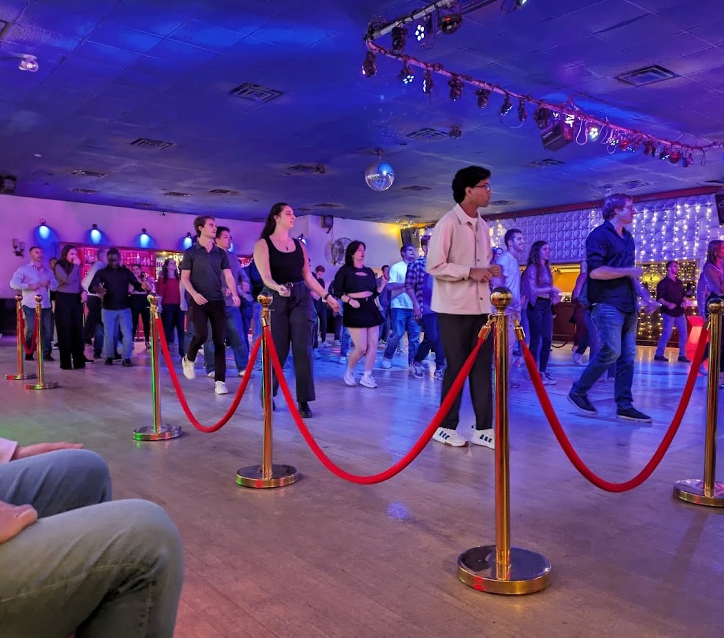 Bachata/Salsa Thursdays 1