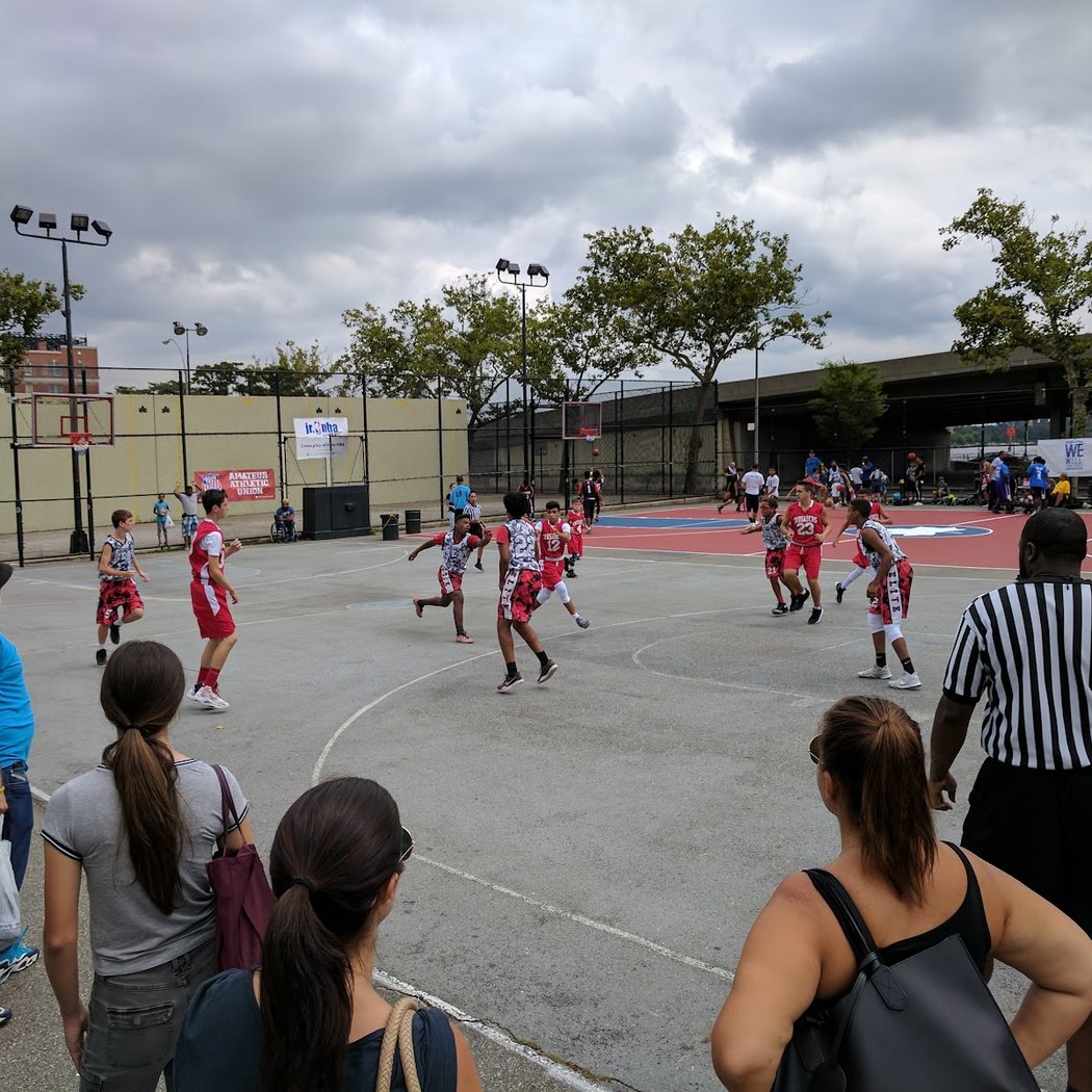 Stanley Isaacs Playground 1