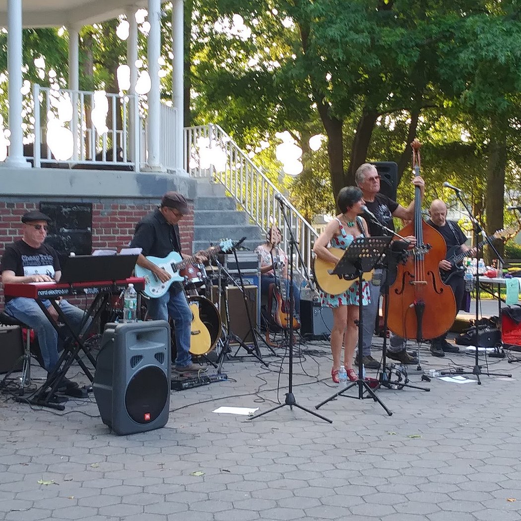 19th Annual Westerleigh Folk Music and Art Festival 1