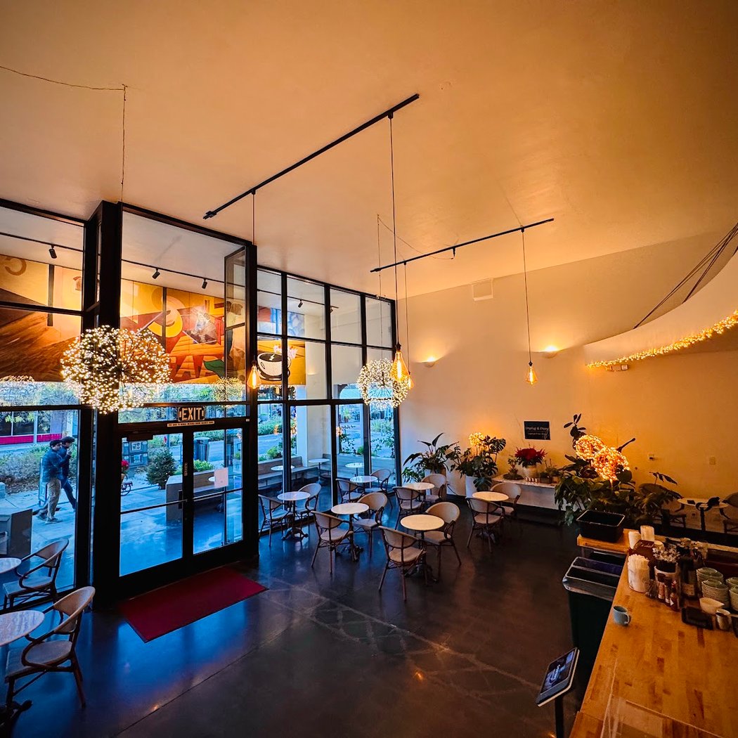 Pour-over, Espresso and Latte Art Classes 3