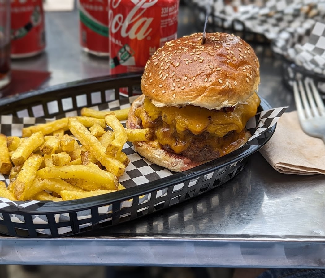 Insitu Burger Shop Sevilla 1